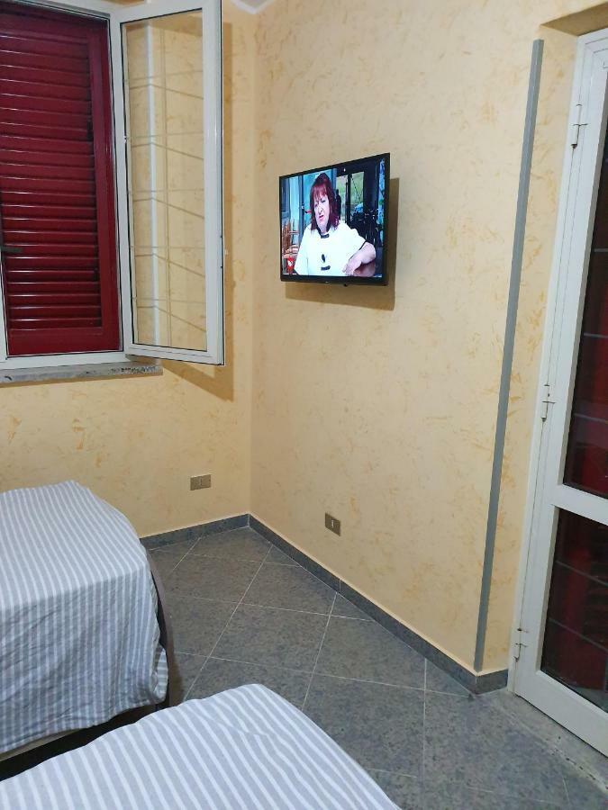 Casa Paradiso Appartement Palmi Buitenkant foto